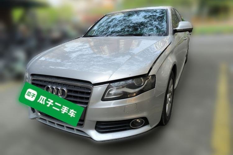 Used Audi A4L 2012 2.0 TFSI automatic standard version