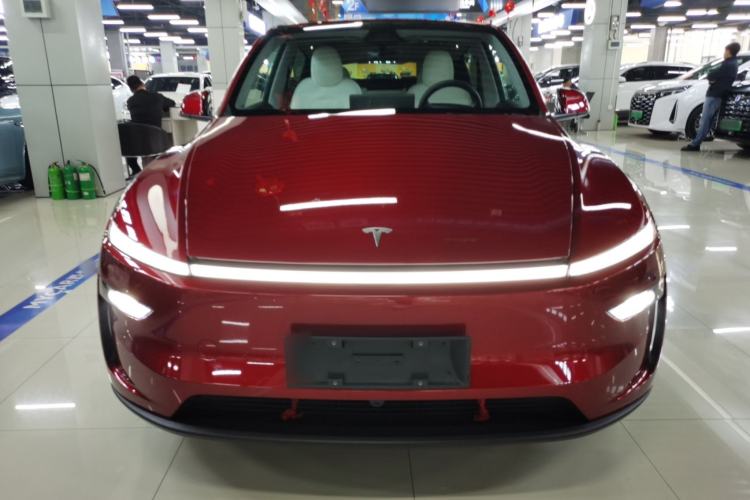 Used Tesla Model Y 2025 Rear-Wheel Drive First Edition