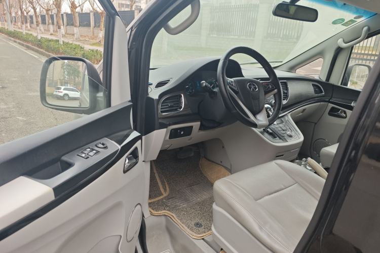 Used JAC Group Refine M5 2016 2.0T Gasoline Automatic Business Edition