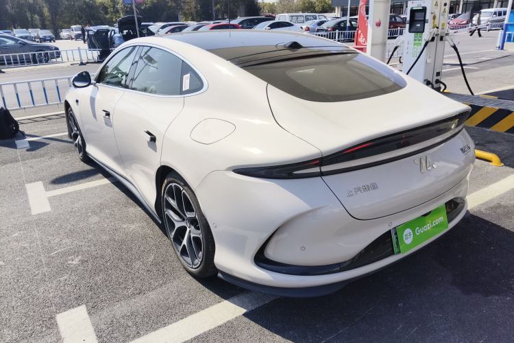 Used IM L6 2025 Ultra Model
