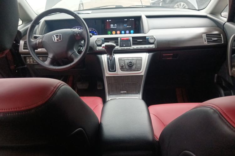 Used Honda Elysion 2012 2.4L VTi Comfort Edition Center Console
