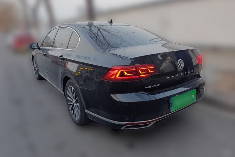 Used Volkswagen Magotan 2020 330TSI DSG Luxury Edition Rear Left 45 Deg