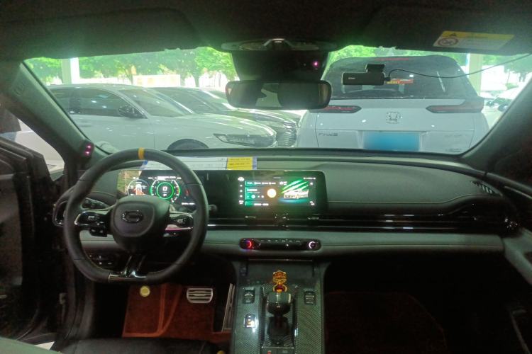 Used GAC Trumpchi EMPOW 2023 270T DCT J16 Version Center Console