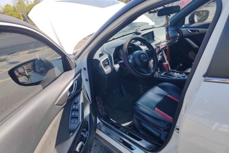 Used Mazda CX-4 2016 2.0L Automatic 2WD Blue Sky Dynamic Edition