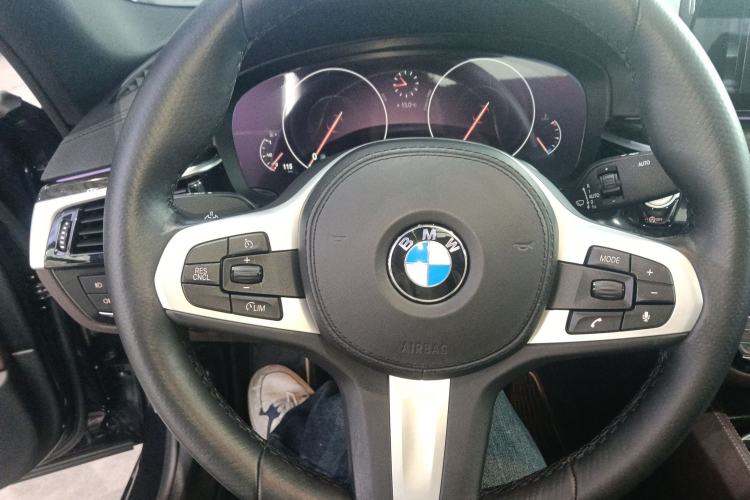 Used BMW 5 Series 2019 525Li M Sport Package
