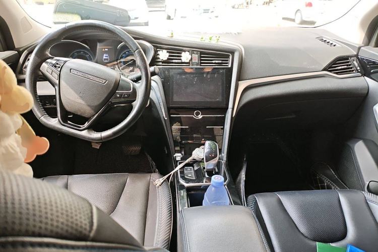 Used Venucia D60EV 2019 High-Range Deluxe Edition