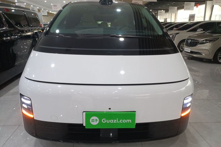 Used Li Auto MEGA 2024 Ultra Model
