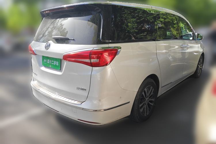Used Buick GL8 2017 ES 28T Flagship Model China V Standard
