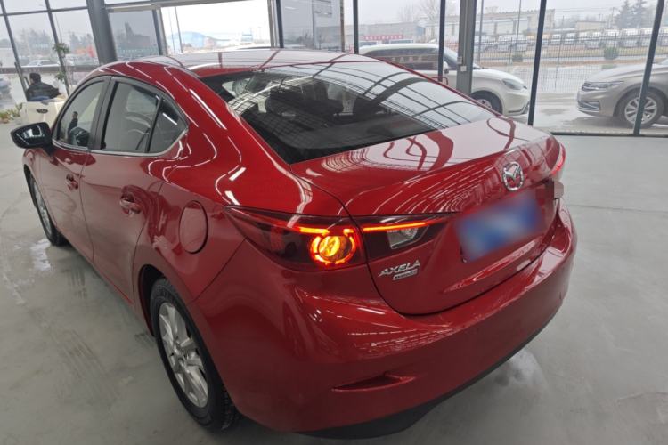 Used Mazda Mazda 3 Axela 2017 Sedan 1.5L Automatic Luxury Model Emission Standard China V
