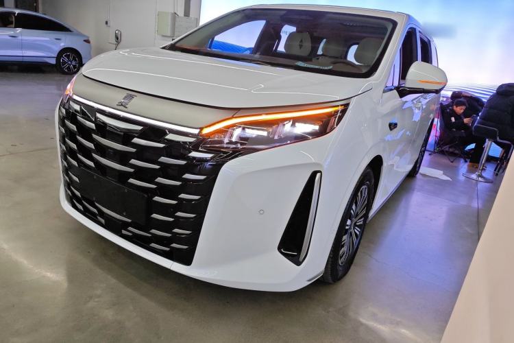 Used BYD Xia 2025 DM-i 1.5T 180km Excellence Model