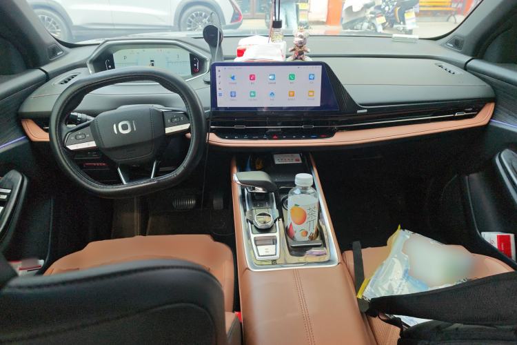 Used CHANGAN NEVO Q05 2024 Truly Delicious Version 125cc Superior Design CATL Center Console