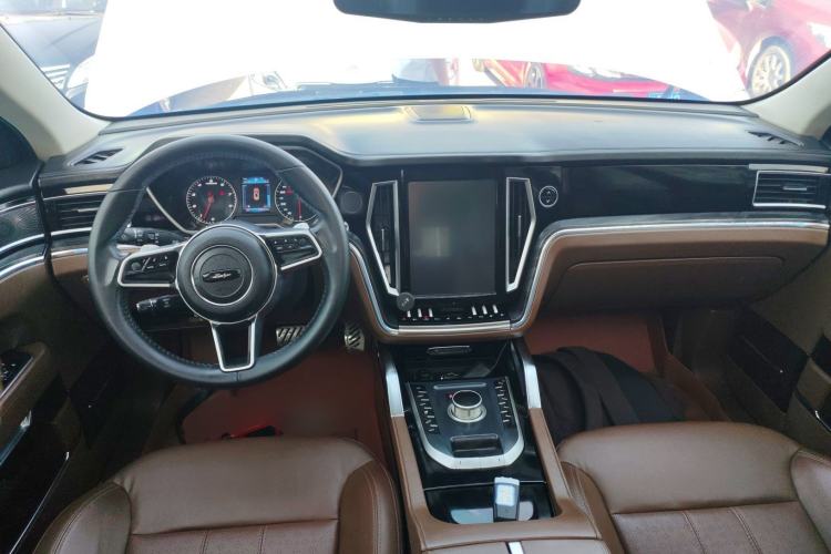 Used Zotye T700 2017 1.8T Dual-Clutch Luxury Model