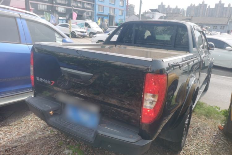 Used JMC Yuhu 7 2022 2.0T Manual Diesel Two-Wheel Drive Comfort Plus Long Wheelbase
