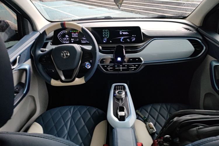 Used CHANGAN Benni E-Star 2022 Qingxin Edition Colorful Model Lithium Iron Phosphate
