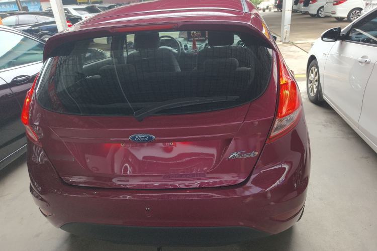 Used Ford Fiesta 2013 Hatchback 1.5L Automatic Fashion Edition