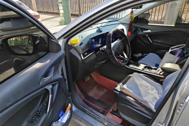 Used Chevrolet Trax 2022 Encore RS 1.5T CVT Cool