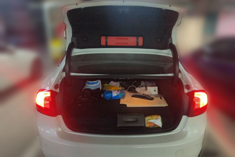 Used Volvo S60 New Energy 2015 S60L E-Drive Hybrid T6 Smart Drive Edition
