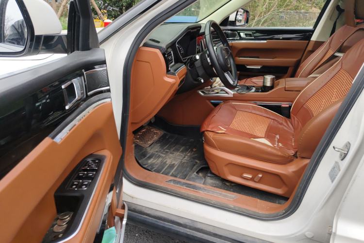 Used Zotye T700 2017 1.8T Dual-Clutch Luxury Model
