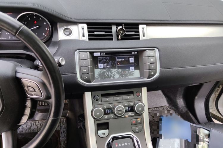 Used Land Rover Range Rover Evoque 2016 2.0T SE PLUS Smart Enjoyment Edition
