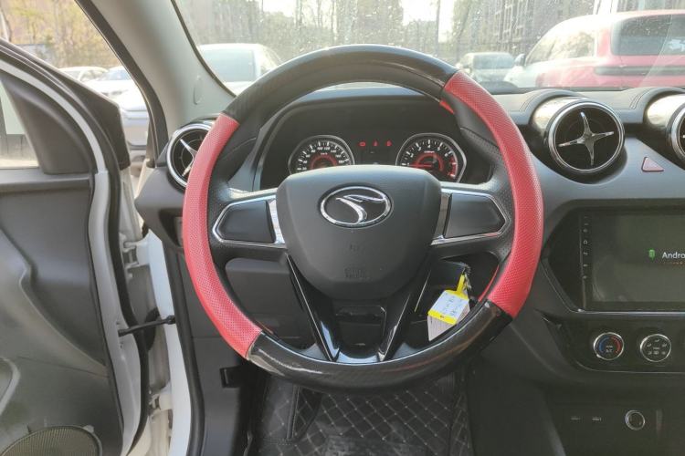 Used Soueast DX3 2022 1.5L Manual Luxury Version
