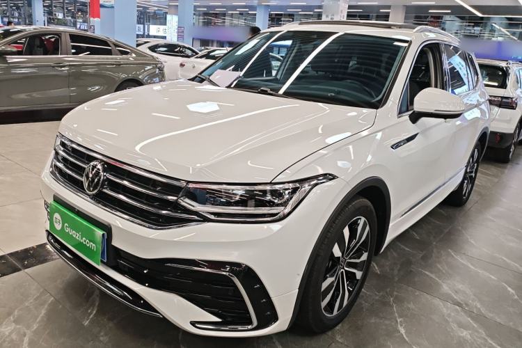 Used Volkswagen Tiguan L 2023 330TSI Automatic Two-Wheel Drive R-Line Enjoyment Edition