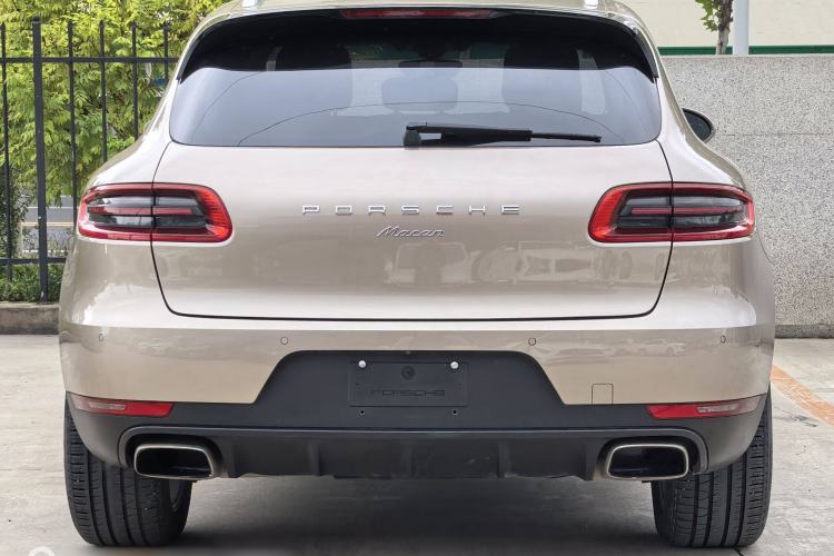 Used Porsche Macan 2014 Macan 2.0T
