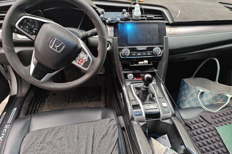 Used Honda Civic 2016 220TURBO Manual Luxury Edition