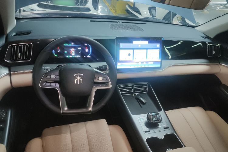 Used BYD Song Pro New Energy 2025 Second-Generation DM-i 75KM Overachiever Trim