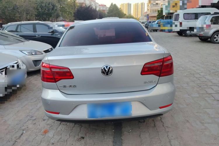 Used Volkswagen Bora 2013 1.6L Manual Fashion Edition