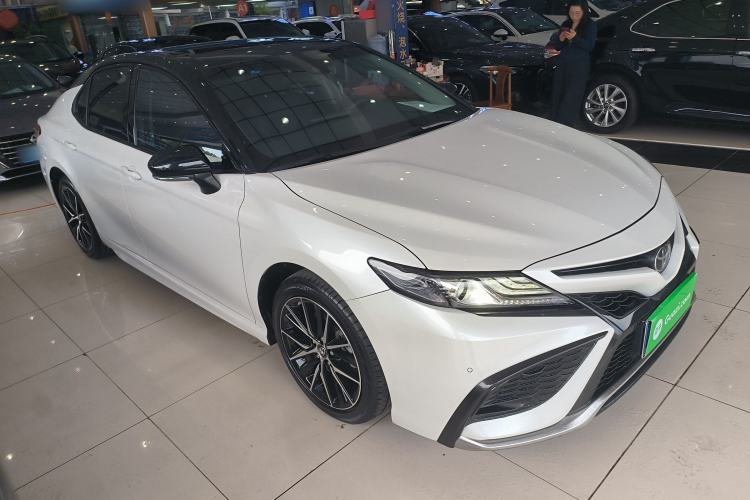 Used Toyota Camry 2022 2.0S Knight Edition Front Right 45 Deg