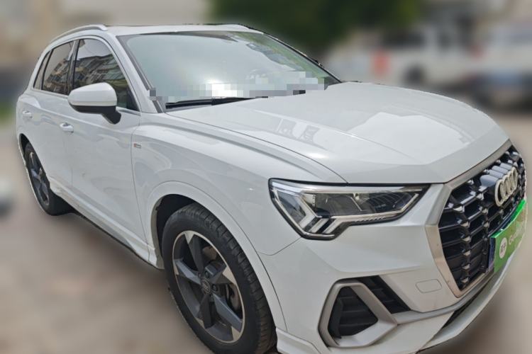 Used Audi Q3 2019 40 TFSI Fashion Dynamic Model Front Right 45 Deg