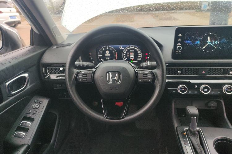 Used Honda Civic 2023 240TURBO CVT Dynamic Edition
