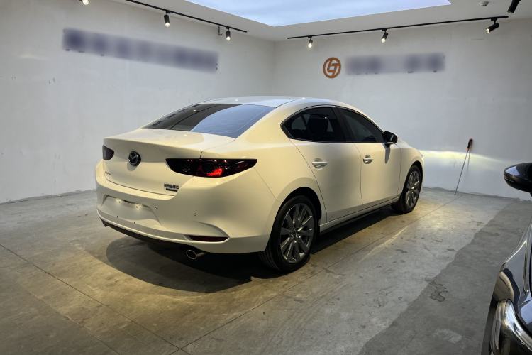 Used Mazda 3 Axela 2025 Model, 2.0L Automatic, Quality Elegance Edition