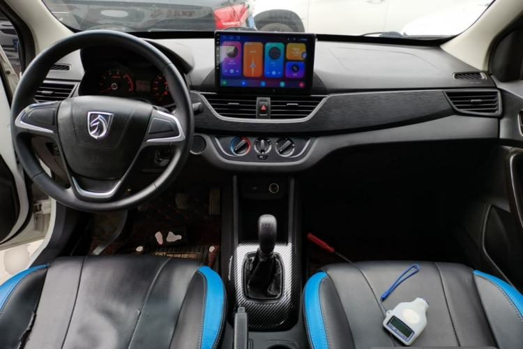 Used Baojun 310 2016 1.2L manual Comfort trim level