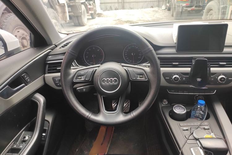 Used Audi A4L 2017 Plus 40 TFSI Ambition Model