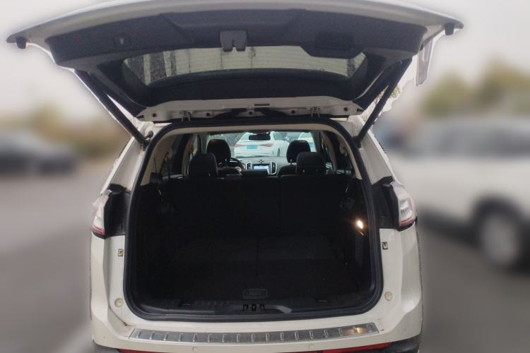 Used Ford Edge 2016 EcoBoost 245 Four-Wheel Drive Titanium 7-Seater Trunk