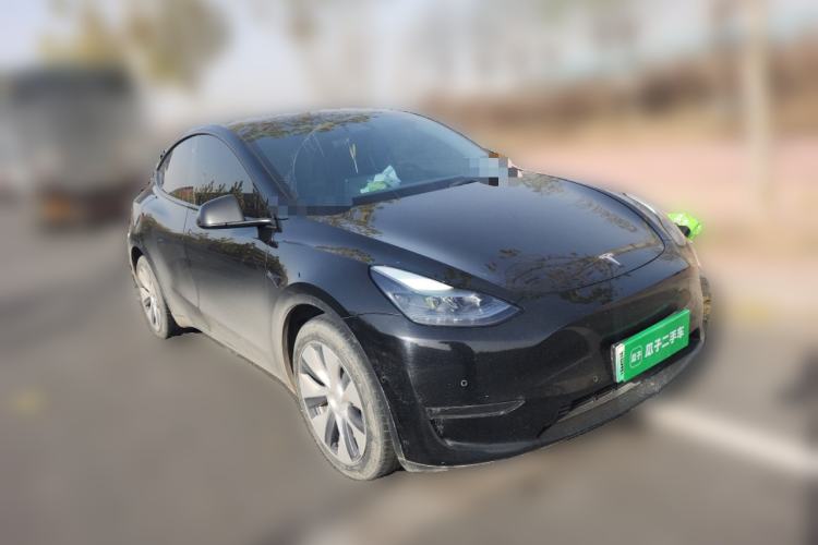 Used Tesla Model Y 2023 Long-Range All-Wheel-Drive Version