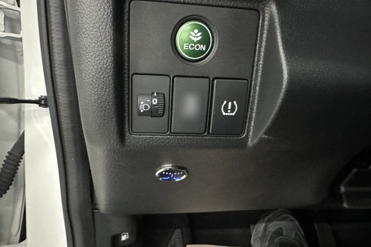 Used Honda Vezel 2022 1.5L CVT Elite Smart Edition Interior 7