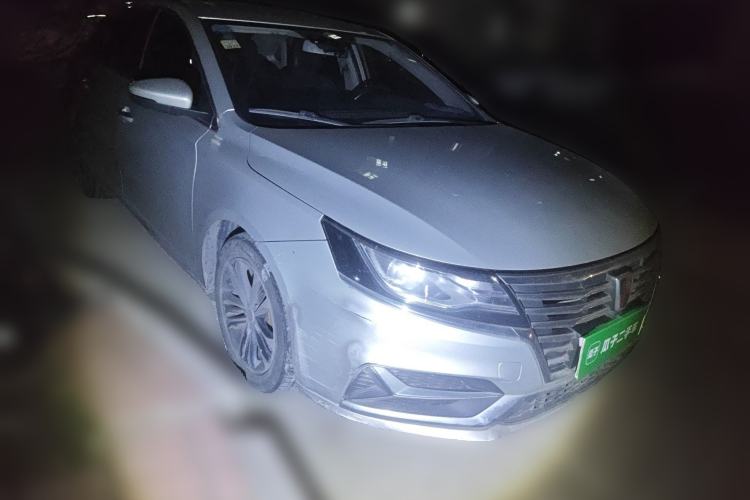 Used Roewe i6 New Energy 2019 PLUS 50T Internet Glory Flagship Edition Front Right 45 Deg