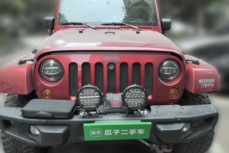 Used Jeep Wrangler 2012 3.6L Sahara Four-Door Edition
