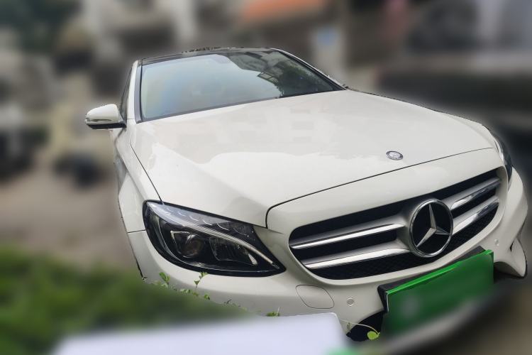 Used Mercedes-Benz C-Class 2015 Revised C 200 L Sport Edition Front Right 45 Deg