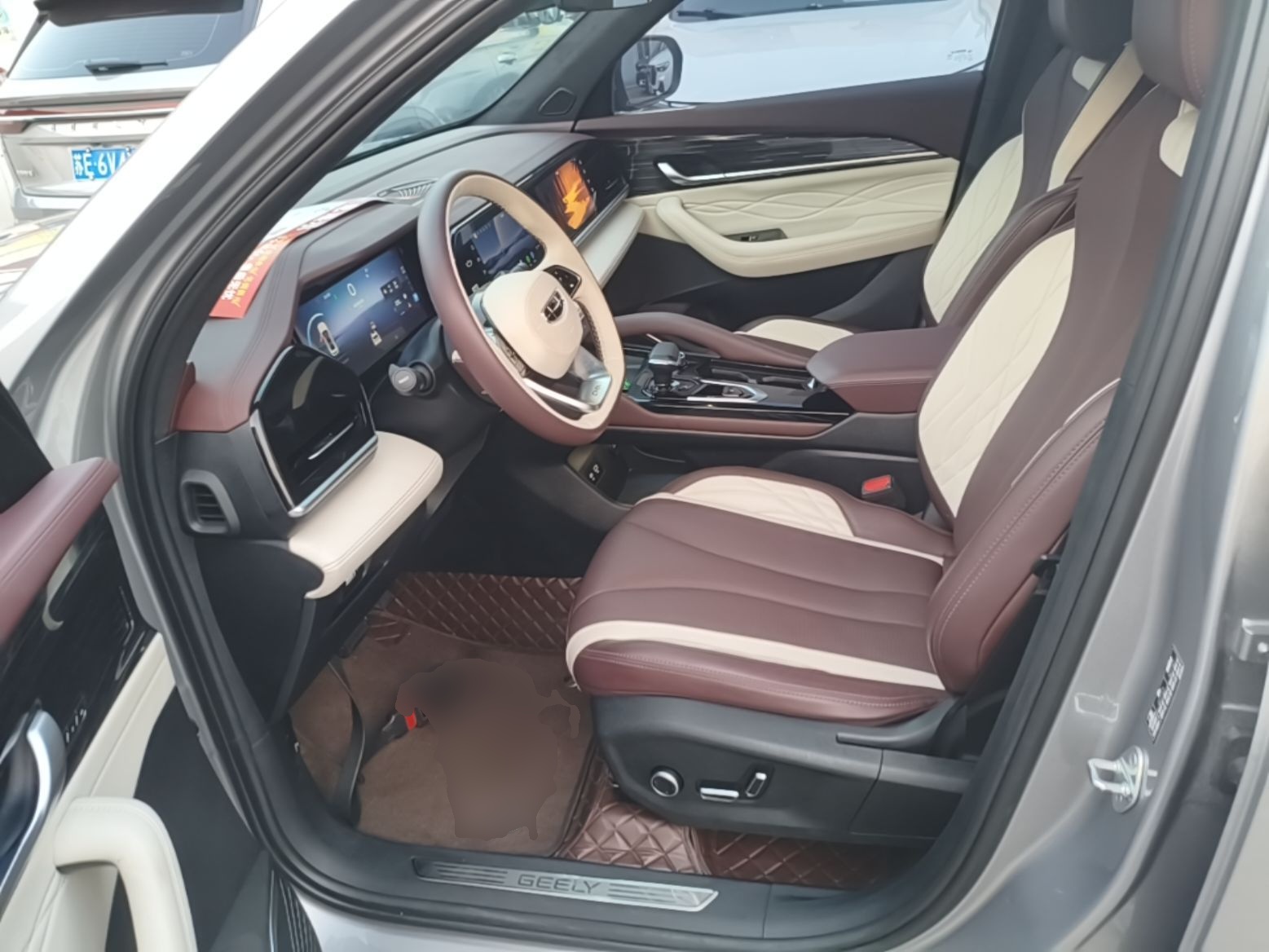Geely Auto Monjaro L 2021 2.0TD DCT EVO Two-Wheel Drive Prestige Version — снимка 17