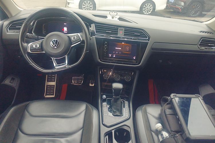 Used Volkswagen Tiguan L 2021 330TSI Automatic Two-Wheel Drive R-Line Enhanced Edition
