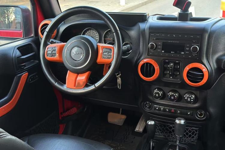 Used Jeep Wrangler 2017 3.0L Sahara Four-Door Comfort Edition
