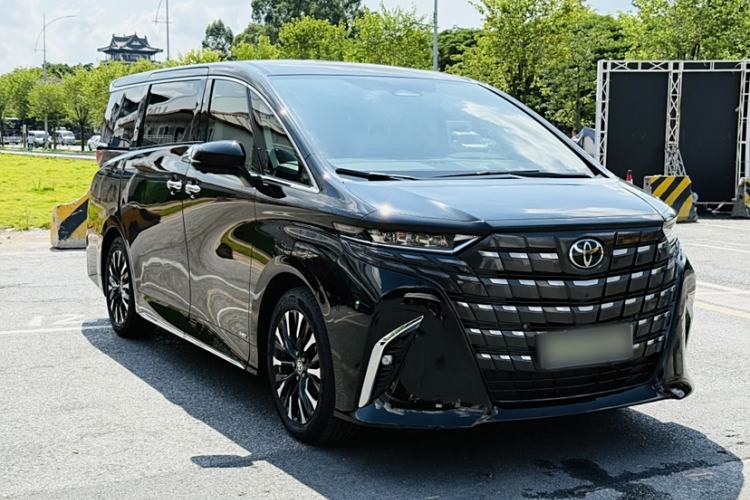 Used Toyota Alphard 2024 Dual-Engine 2.5L Prestige Edition
