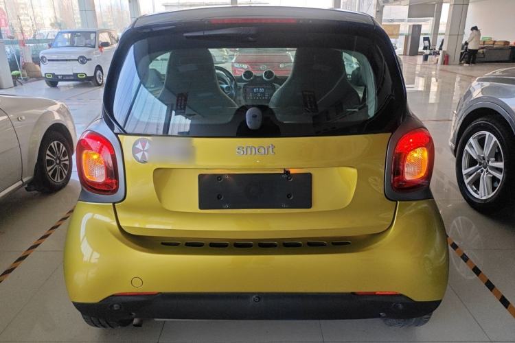 Used smart fortwo 2015 1.0L 52 kW Hardtop Passion Edition