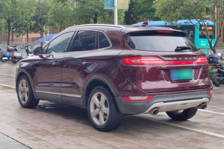 Used Lincoln MKC 2014 2.0T Two-Wheel Drive Deluxe Edition
