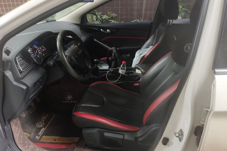 Used Venucia D60 2020 1.6L XL Manual Enjoyment Edition
