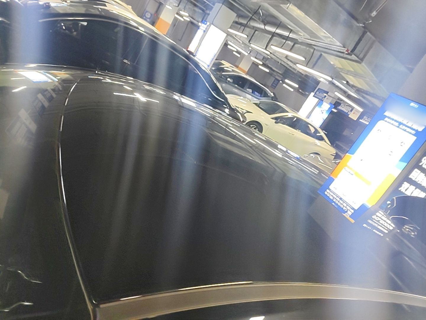 Hongqi E-QM5 2024 500km Range Edition — снимка 7