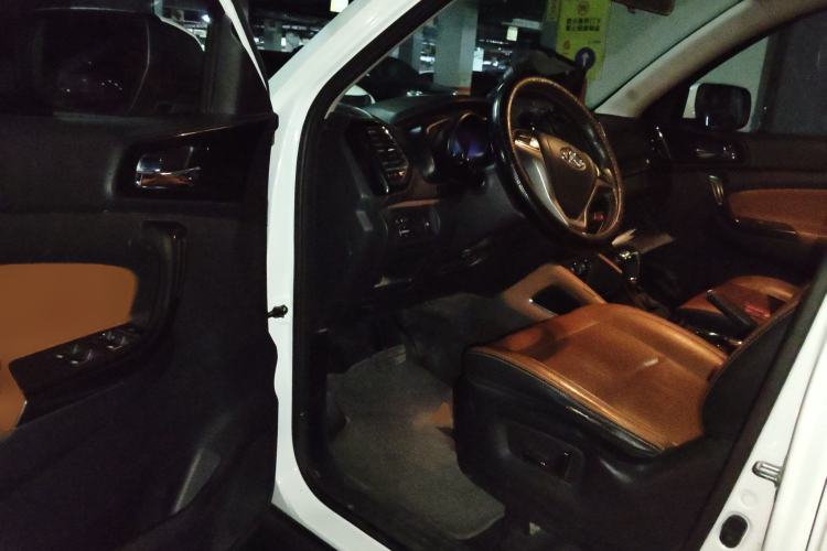 Used CHANGAN OSHAN CX70 2017 CX70T 1.5T Automatic Zunqing Edition
